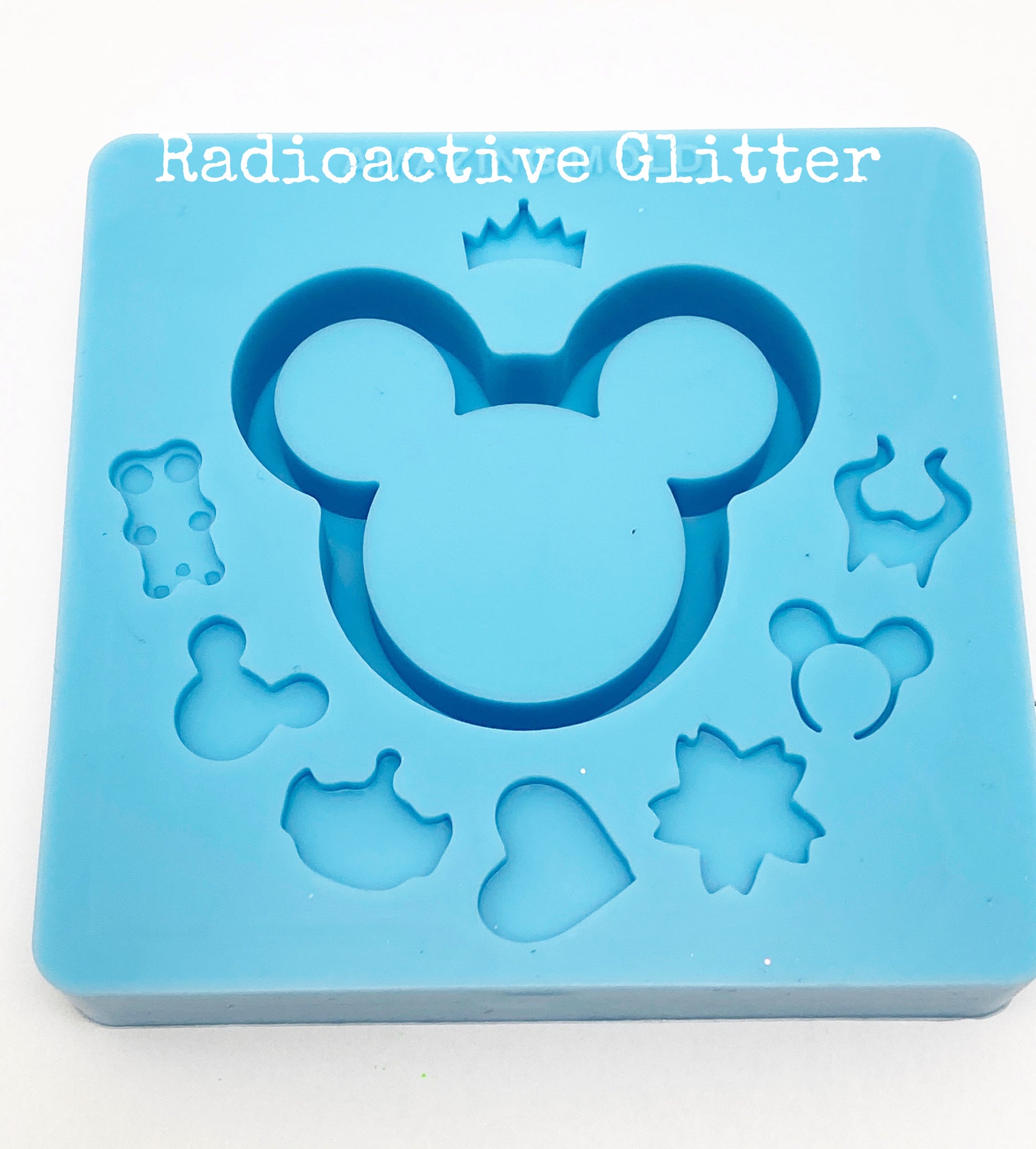408 Mouse Shaker Mold