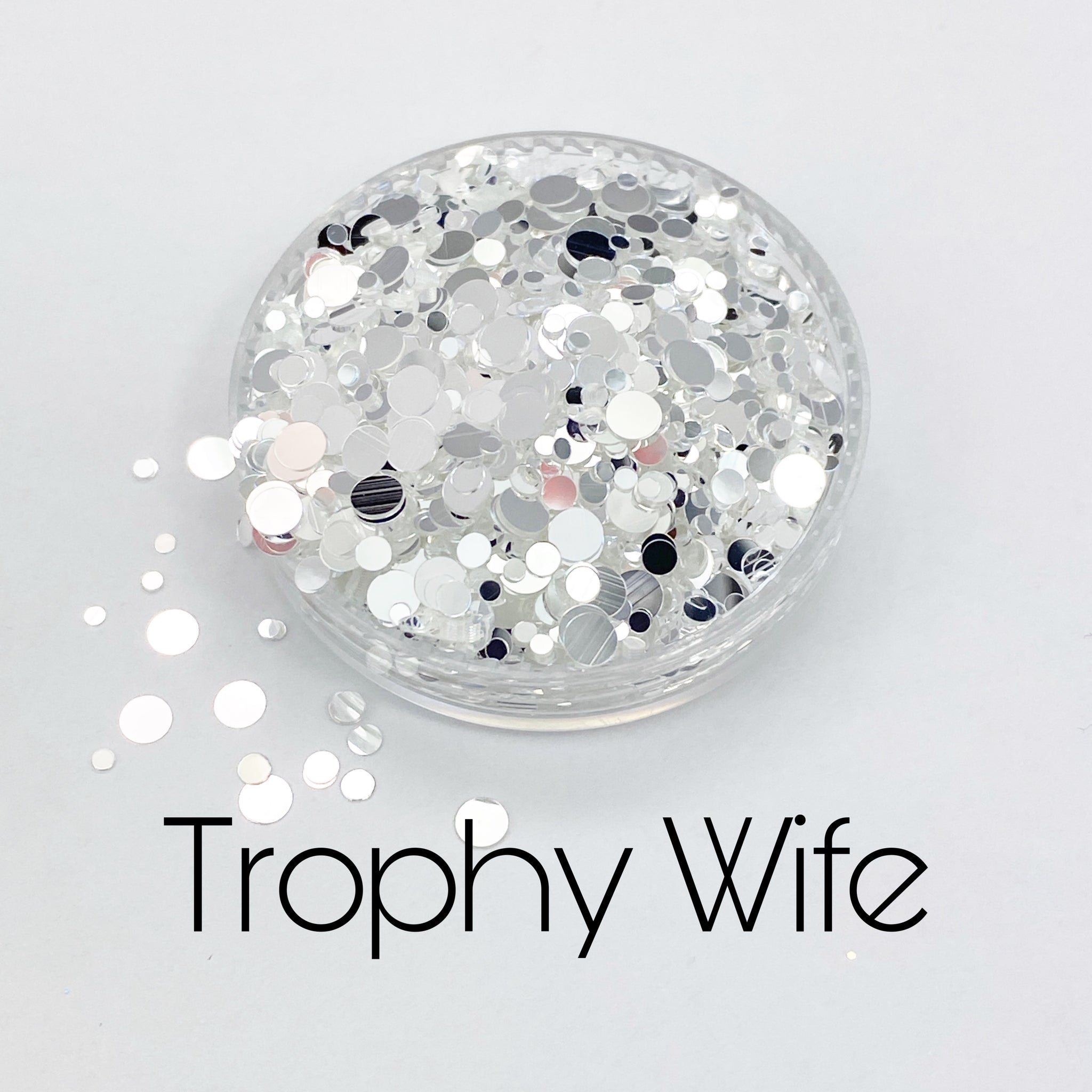 G0462 Trophy Wife