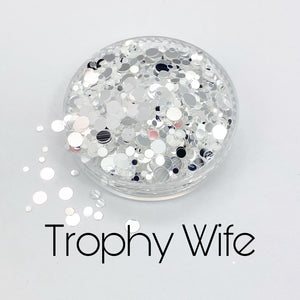 G0462 Trophy Wife